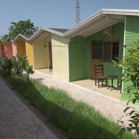 Miqt Beach - Bungalows Orikum Kültér fotó