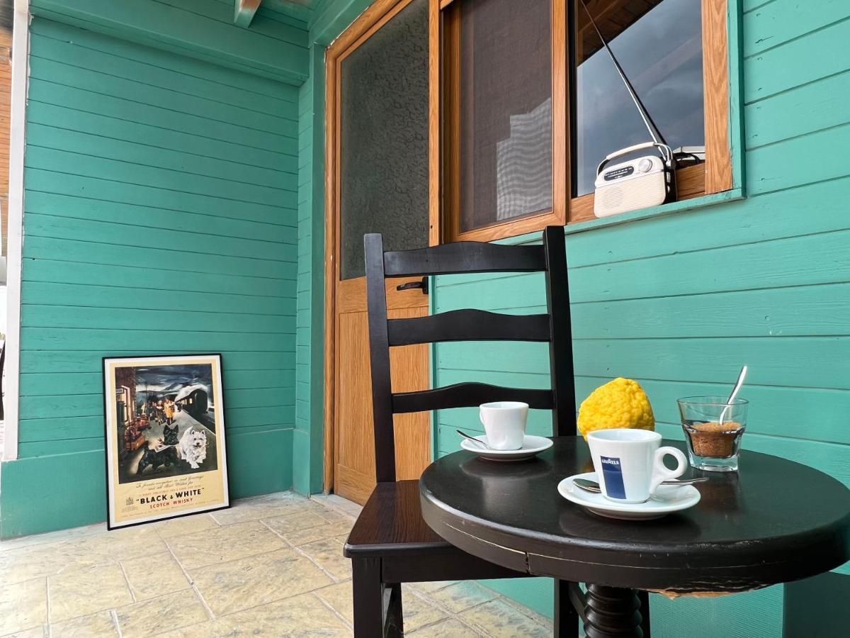 Miqt Beach - Bungalows Orikum Kültér fotó